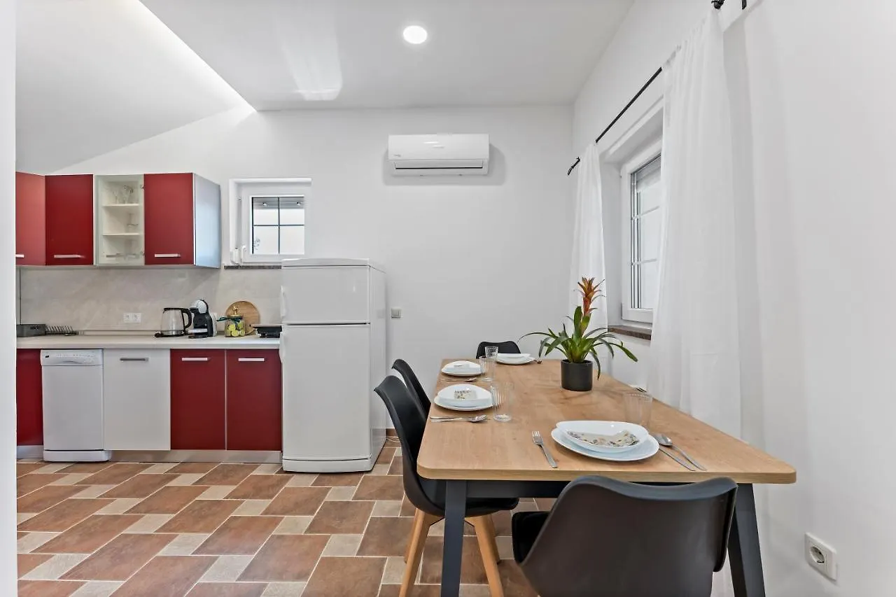 Apartman Dominik Porec 0*,  Croatia